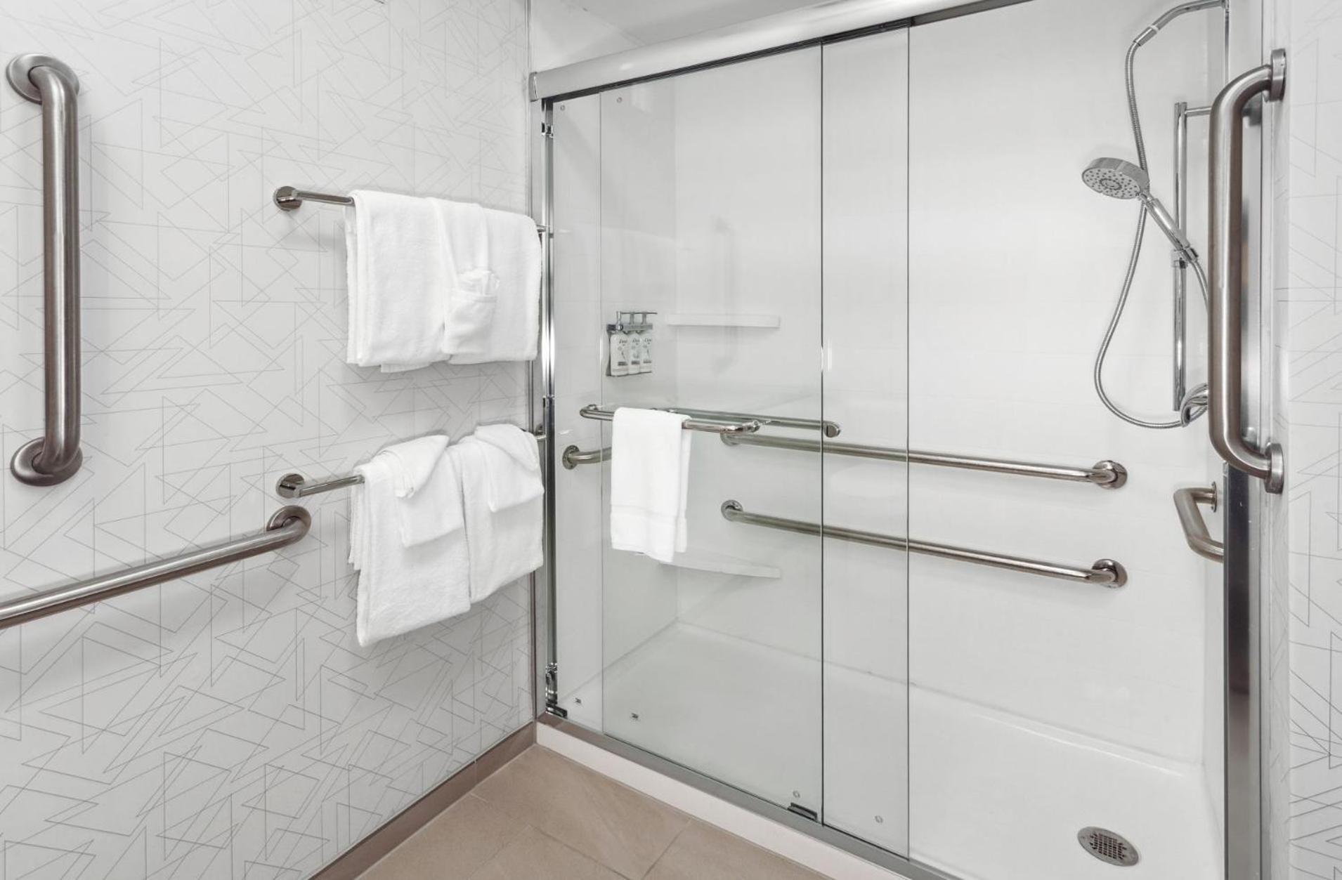 Holiday Inn Express Fremont By Ihg Екстер'єр фото